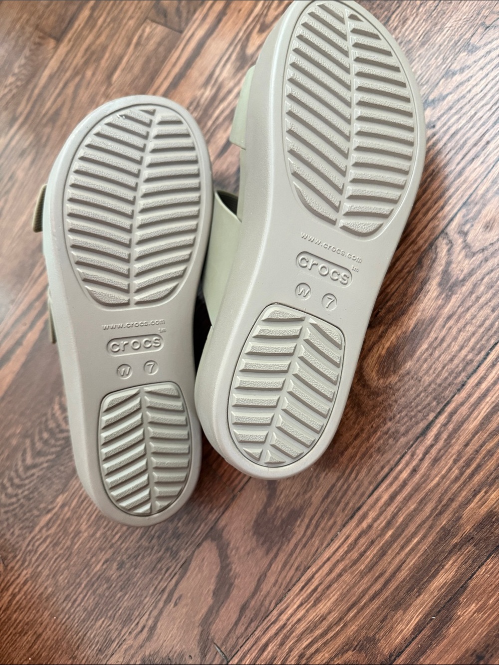 CROCS lite ride size 7 - Picture 4 of 4